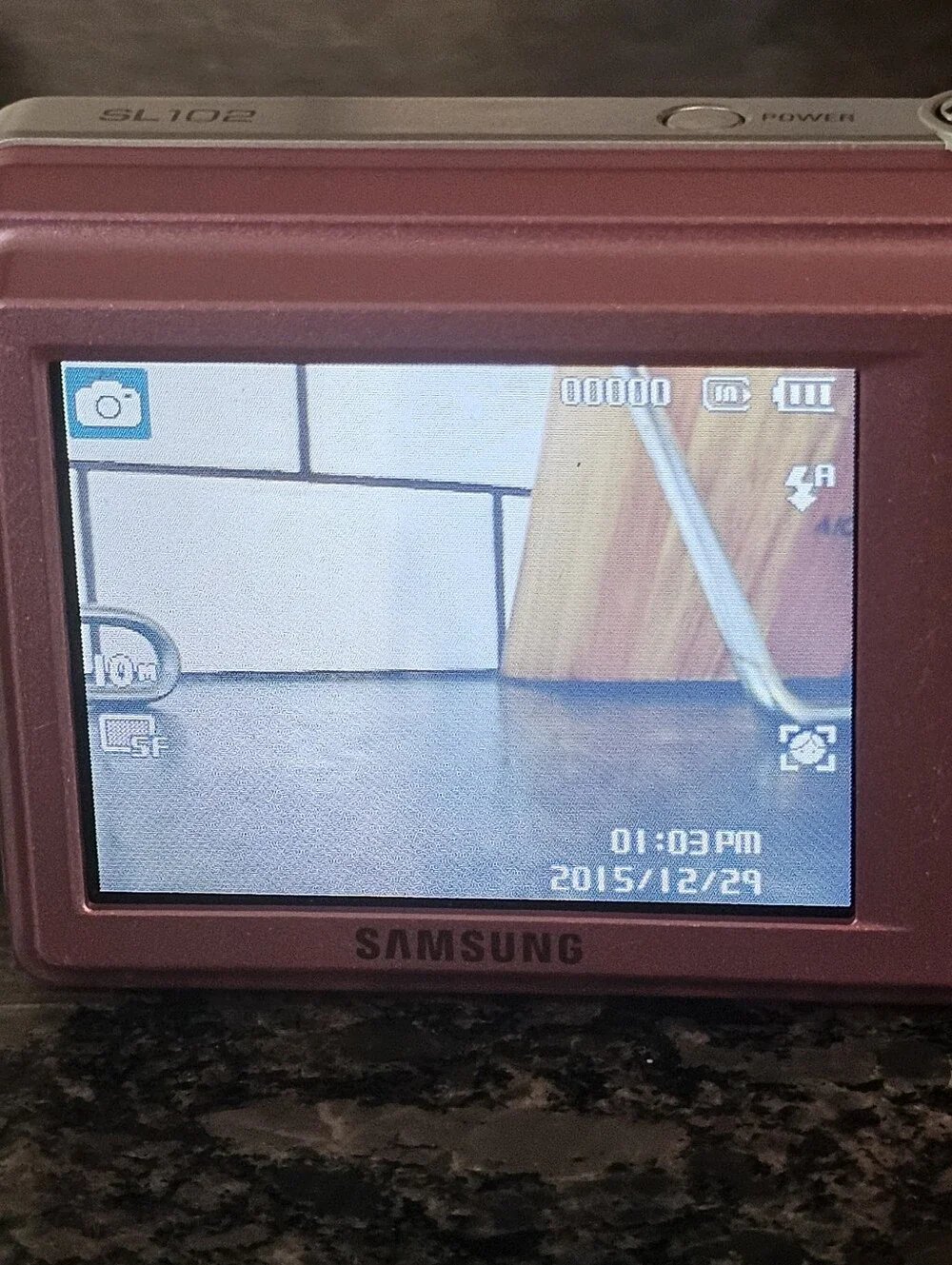 Samsung SL102 Camera Metallic Pink 10.2 Megapixels Battery Charger EC-SL102BP/US